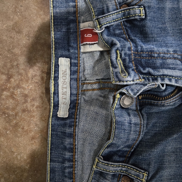 Stetson Capris - Picture 3 of 3